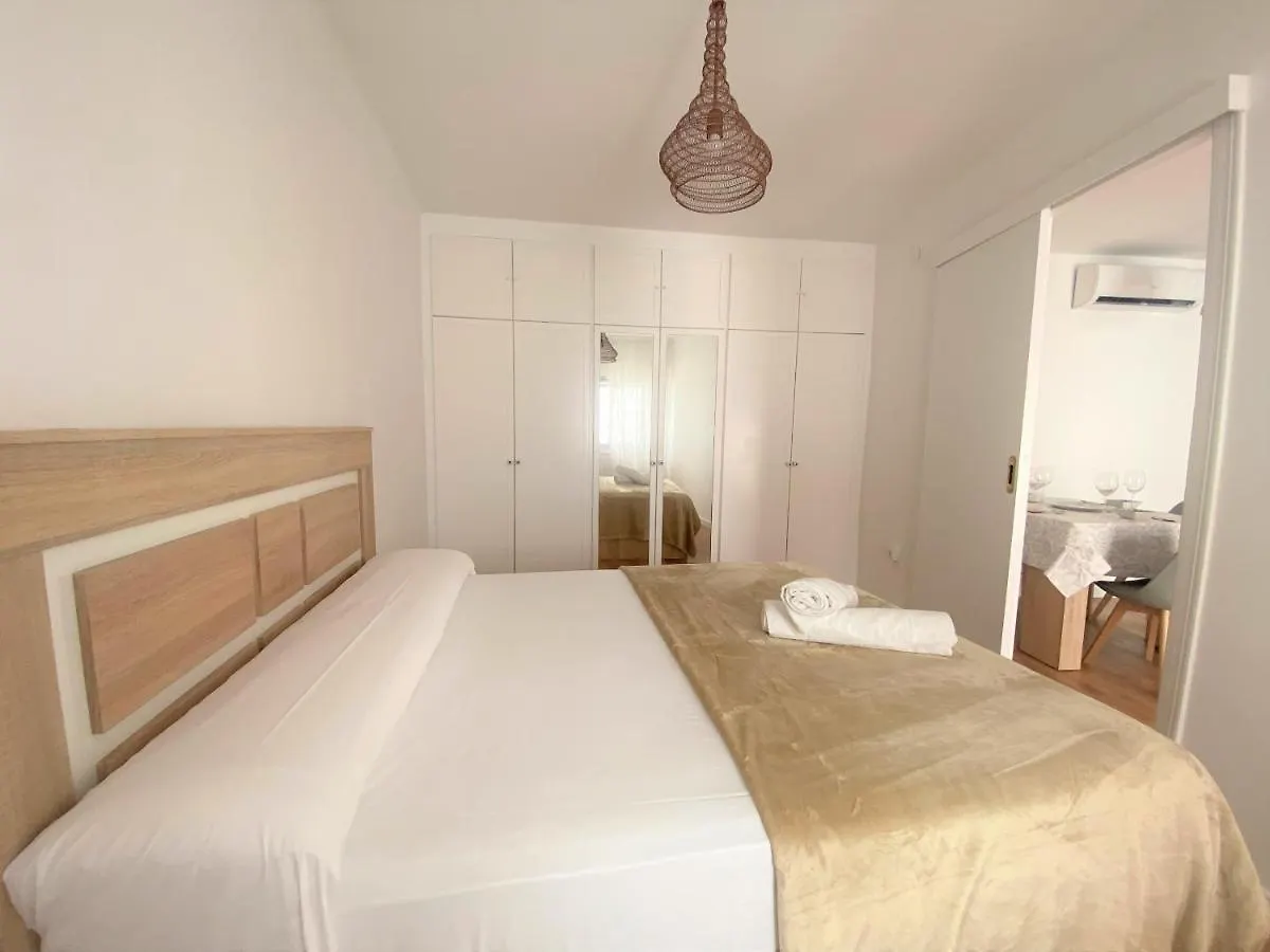 Tarracohomes, Th16 Apartamento Arc De Sant Llorens En Centro De Tarragona 0*,  Spain